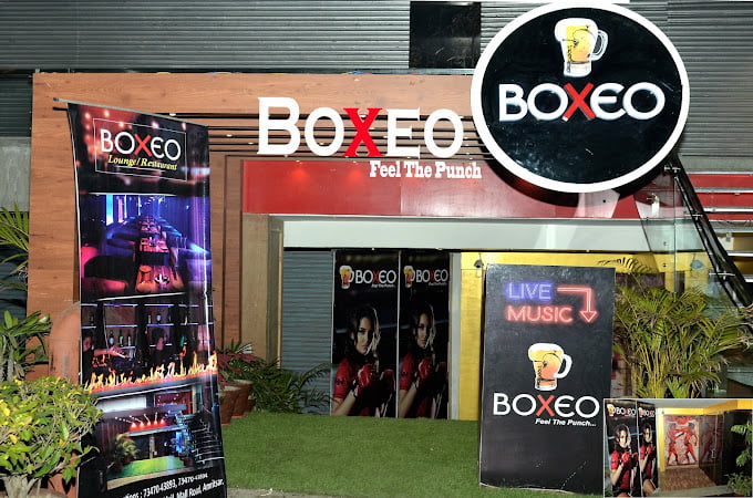 BOXEO Lounge and Bar