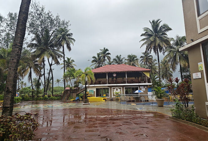 Beach Barrel Bar at Colva Club, Goa
