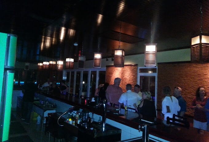 Brick house Bar & Lounge, Aruba