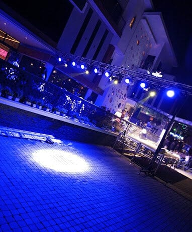 GlassTop Lounge, Kubwa, Nigeria