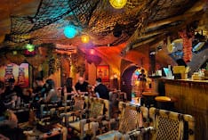 Rumpus Tiki Bar, Hungary