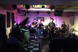 SOMETHIN’ Jazz Club, Japan