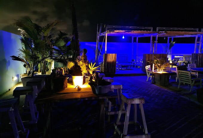 Rehab Beach Club, Ghana