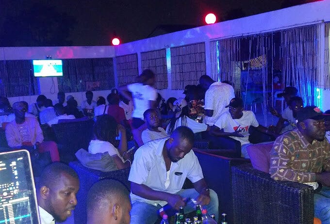 Signature Lounge, Ghana